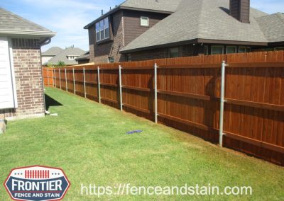 Dallas-Fort-Worth Fence Staining & Cleaning Frontier Fence and Stain